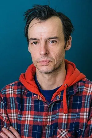 Пол Хилтон