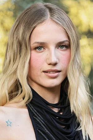 Фото: Indi Star