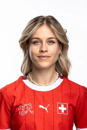 Nadine Riesen