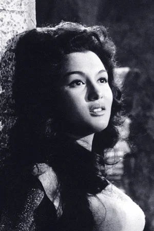 Bella Cortez