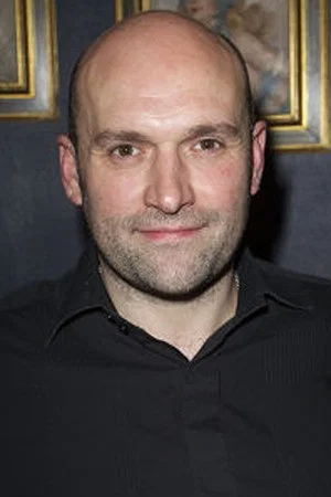 Гэвин Кин