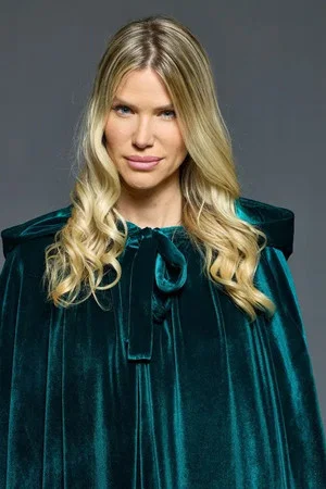Vivien Vasvári