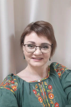 Ксенія Ворожбит