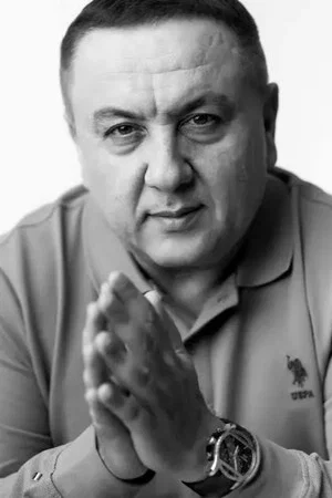 Рустам Сагдиев