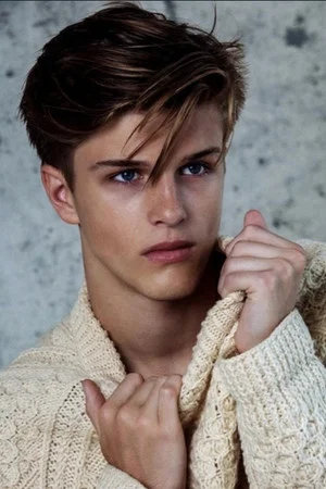 Alex Lange