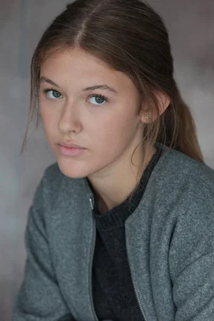 Elle Strange