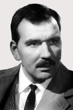 Бернхард Викки
