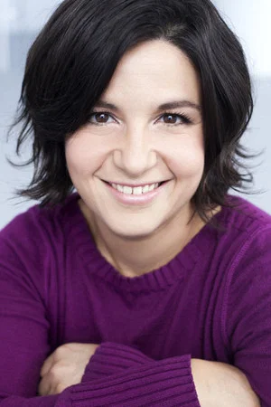 Thalia Hallmona