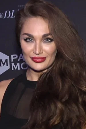 Tala Golzar