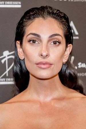 Anna Nooshin