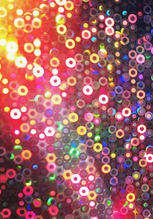 Постер: Glistening Thrills