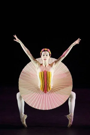 Постер: The Triadic Ballet