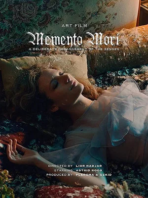 Постер: Memento Mori