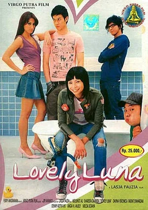 Постер: Lovely Luna