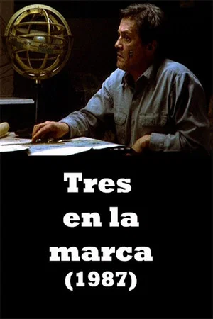 Постер: Tres en la marca