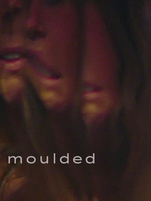 Постер: moulded