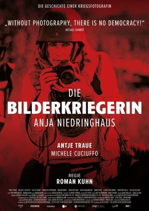Постер: Die Bilderkriegerin - Anja Niedringhaus