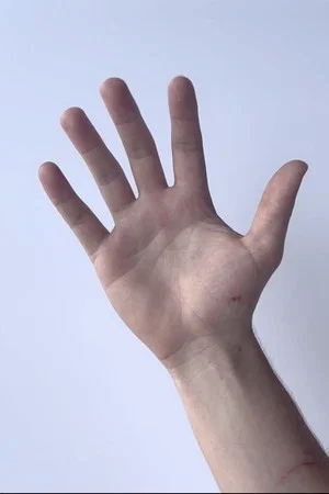 Постер: Caring For Your Hand