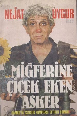 Постер: Miğferine Çiçek Eken Asker