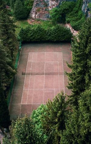 Постер: Tennis Courts (Trilogy)