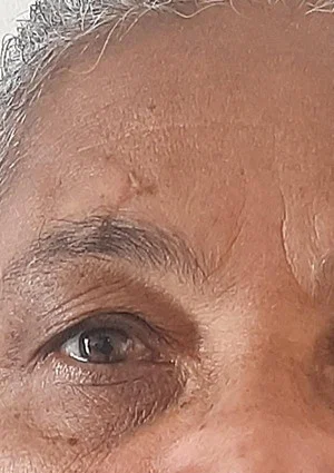 Постер: Alternativas Felizes Para Quando o Sol Não Vem