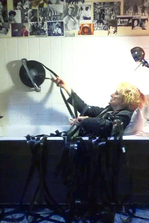 Постер: The black bath