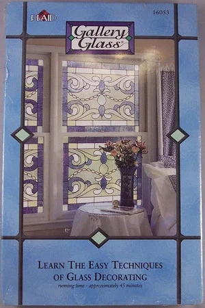 Постер: Gallery Glass: Learn the Easy Techniques of Glass Decorating