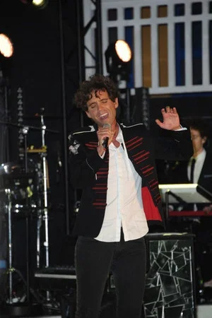 Постер: MIKA - Concert privé Samsung