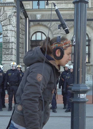 Постер: Hitting My Head On The World