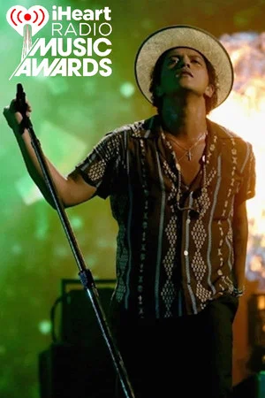 Постер: Bruno Mars - iHeartRadio Music Festival