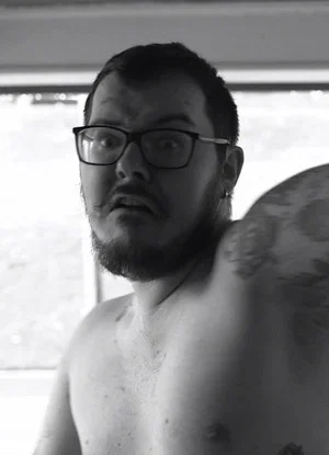 Постер: Naked Man with a Hammer