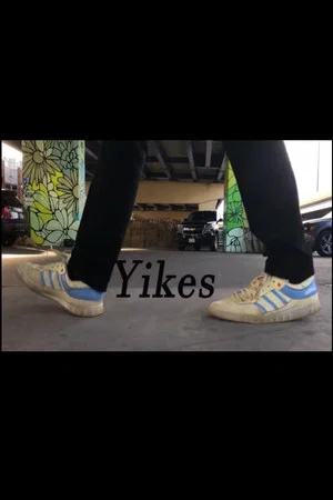 Постер: Yikes