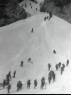 Постер: Glissade sur la neige