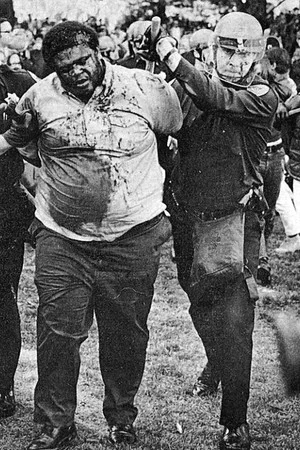 Постер: San Francisco State: On Strike