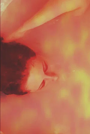 Постер: Nothing A Little Soap and Water Can't Fix