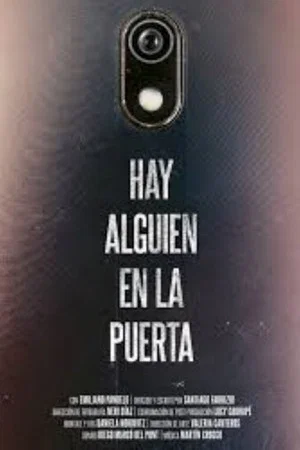 Постер: Hay alguien en la puerta