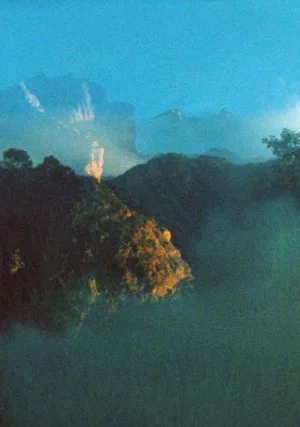 Постер: Merapi