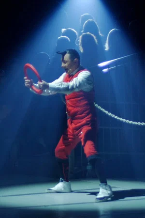 Постер: Under The Big Top