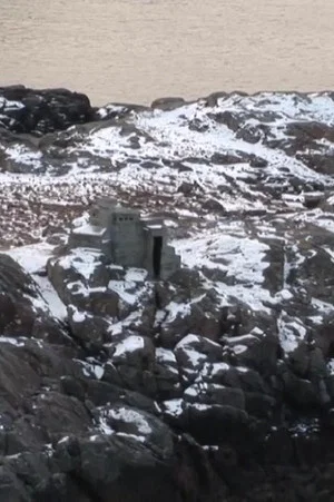 Постер: Hermit’s Castle