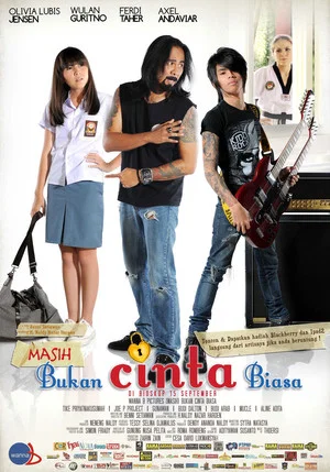 Постер: Masih Bukan Cinta Biasa