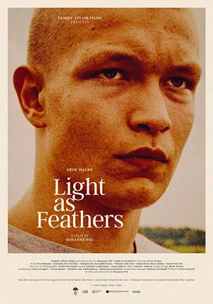 Постер: Light as Feathers