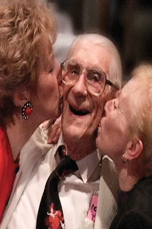 Постер: Eager for Your Kisses: Love and Sex at 95