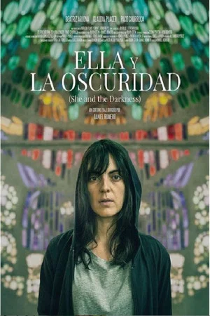 Постер: Ella y la oscuridad