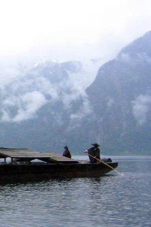 Постер: Hallstatt - Living Between Rock and Lake