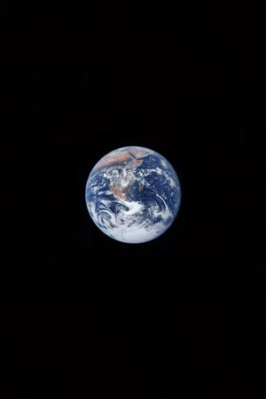 Постер: Man Belongs to the Earth