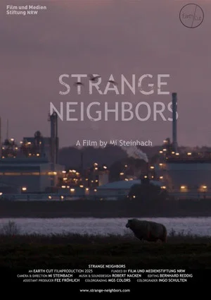 Постер: Strange Neighbors