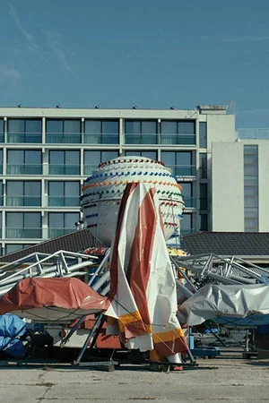 Постер: Lost Kids on the Beach