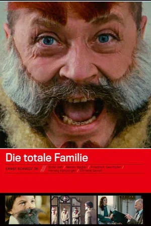 Постер: The Total Family