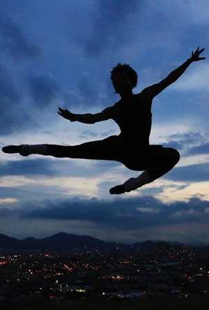 Постер: Ballet & Bullets: Dancing Out of the Favela