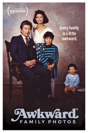 Постер: Awkward Family Photos